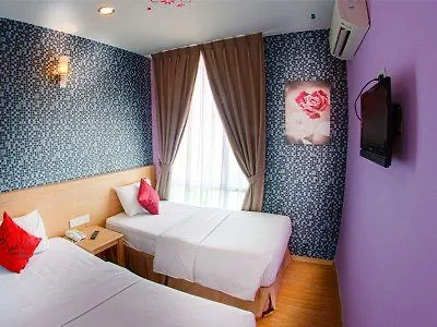 The Explorer Hotel Malacca 3*,